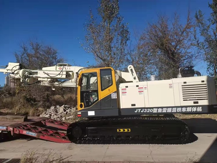 ILB320鱼雷罐解体机